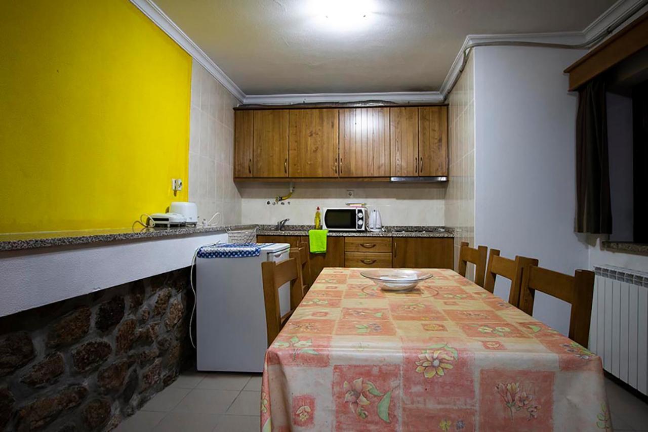 Ferienwohnung Casas Do Flor Gouveia  Exterior foto